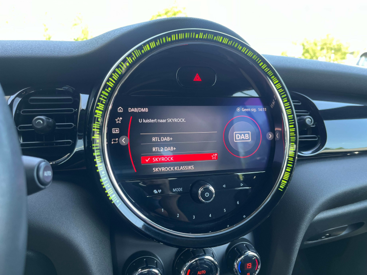 MINI Cooper Cabrio Cabriolet 1.5A Camden LED/Leder/Carplay/Camera/... Leconte Motors