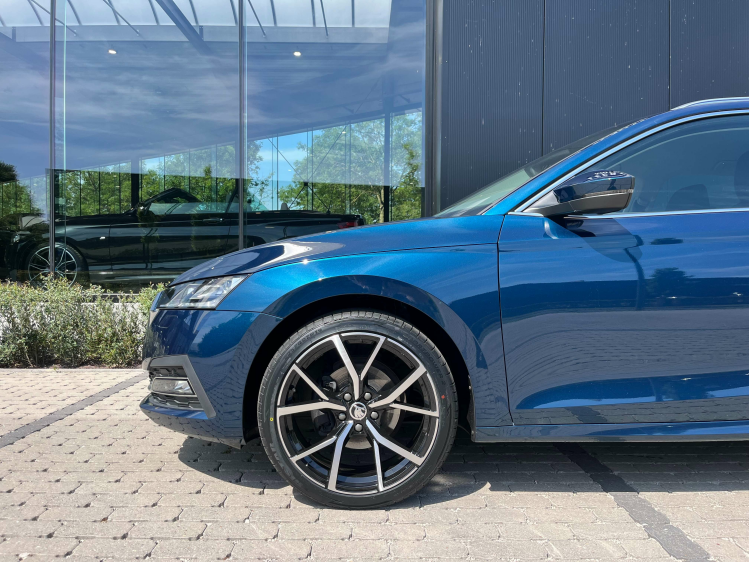 Skoda Octavia Octavia Combi 1.0 TSI e-TEC DSG LED/Camera/ACC/... Leconte Motors