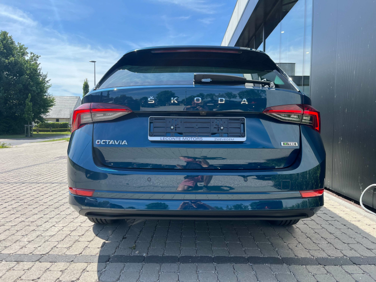 Skoda Octavia Octavia Combi 1.0 TSI e-TEC DSG LED/Camera/ACC/... Leconte Motors