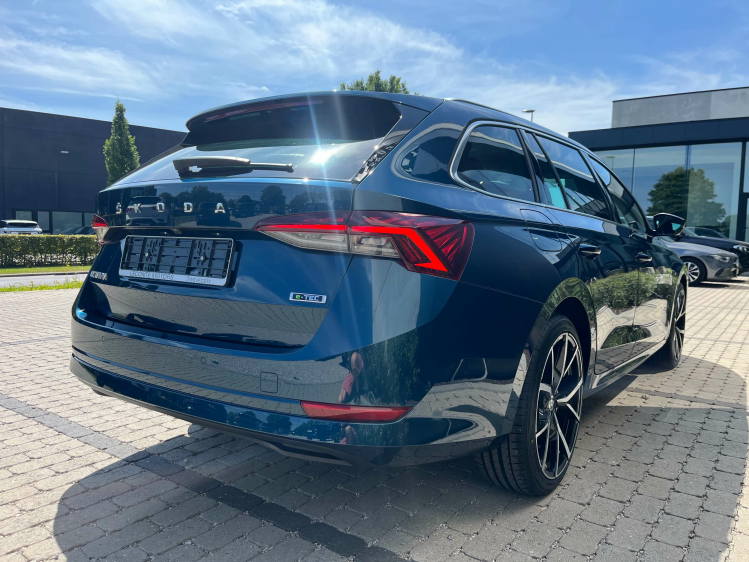 Skoda Octavia Octavia Combi 1.0 TSI e-TEC DSG LED/Camera/ACC/... Leconte Motors