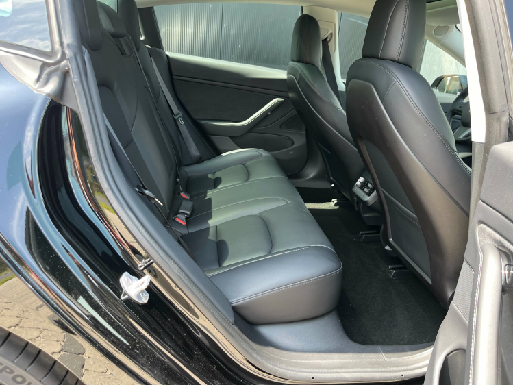 Tesla Model 3 Model 3 Long Range All Wheel Drive Autopilot/Trekh Leconte Motors