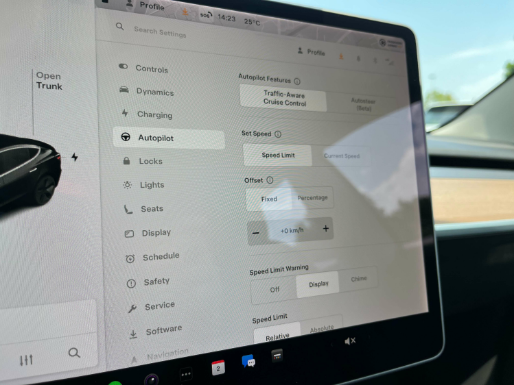 Tesla Model 3 Model 3 Long Range All Wheel Drive Autopilot/Trekh Leconte Motors