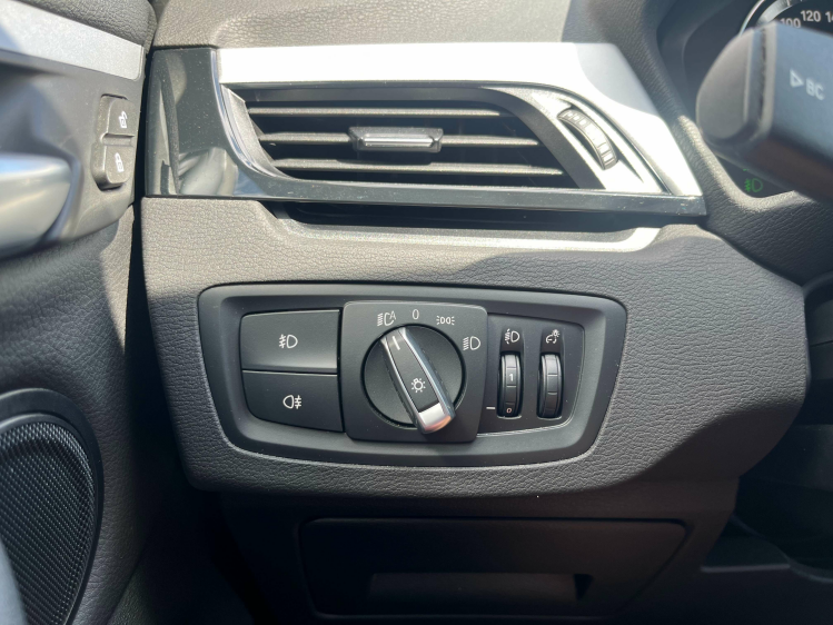 BMW X1 X1 xDrive25e Plug In Hybrid Leder/Carplay/Trekhaak Leconte Motors