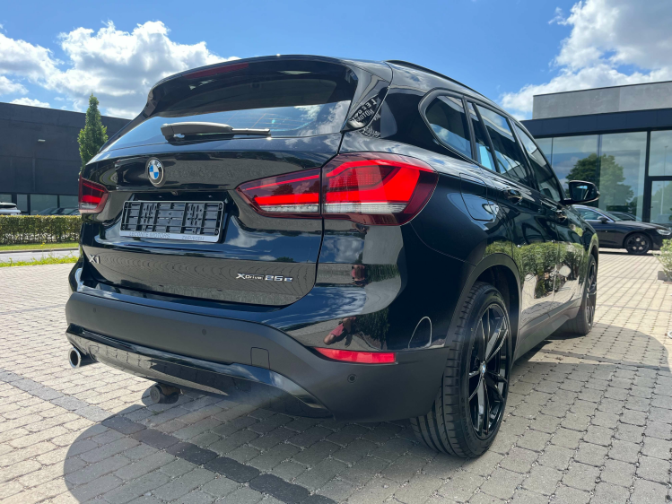 BMW X1 X1 xDrive25e Plug In Hybrid Leder/Carplay/Trekhaak Leconte Motors