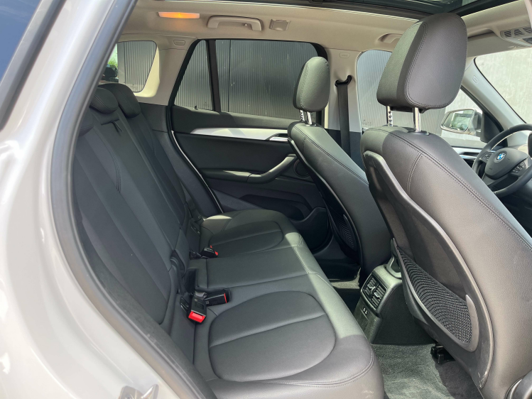 BMW X1 X1 xDrive25e Plug In Hybrid Panodak/Leder/Camera.. Leconte Motors