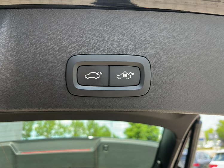 Volvo XC40 XC40 T4 Recharge Navigatie/Carplay/Cruise/PDC...! Leconte Motors