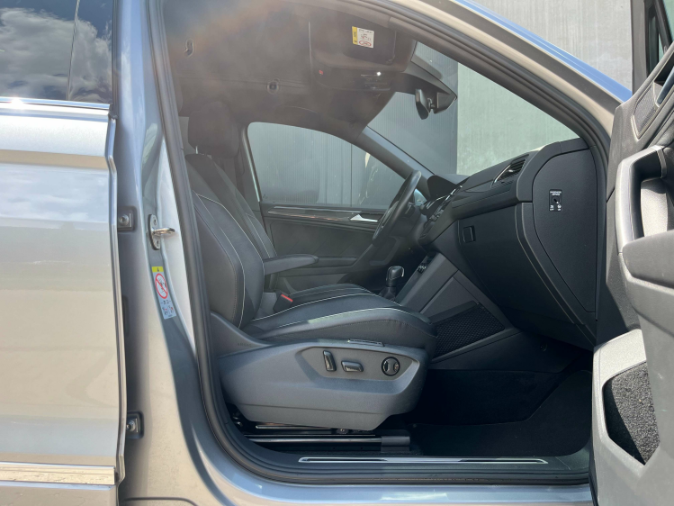 Volkswagen Tiguan Allspace Tiguan Allspace 1.5 TSI DSG R-Line 7-zitpl/Panodak Leconte Motors