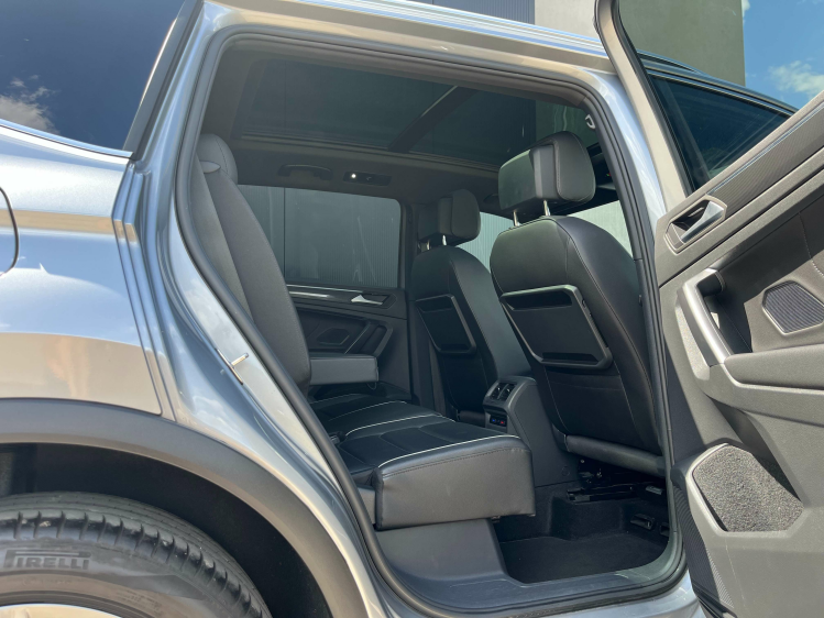 Volkswagen Tiguan Allspace Tiguan Allspace 1.5 TSI DSG R-Line 7-zitpl/Panodak Leconte Motors