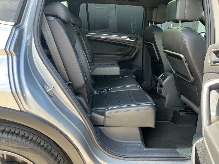 Volkswagen Tiguan Allspace Tiguan Allspace 1.5 TSI DSG R-Line 7-zitpl/Panodak Leconte Motors