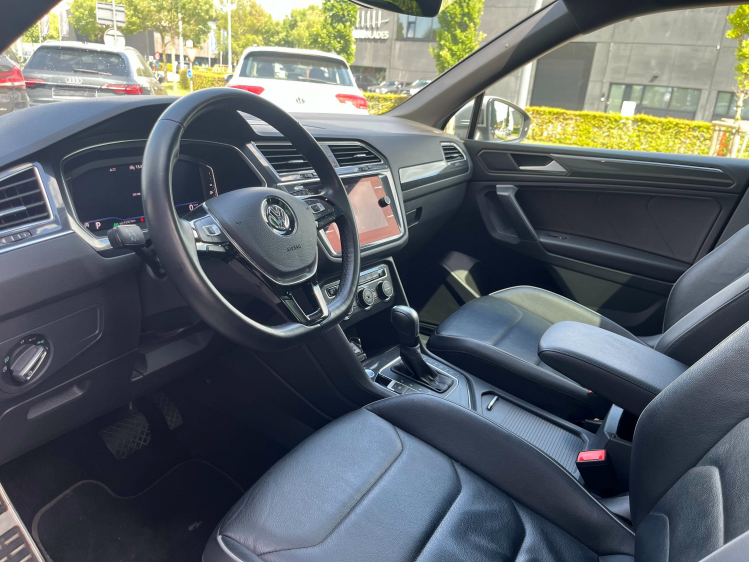 Volkswagen Tiguan Allspace Tiguan Allspace 1.5 TSI DSG R-Line 7-zitpl/Panodak Leconte Motors