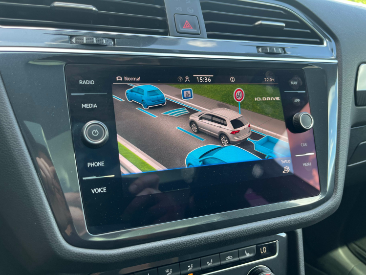 Volkswagen Tiguan Allspace Tiguan Allspace 1.5 TSI DSG R-Line 7-zitpl/Panodak Leconte Motors