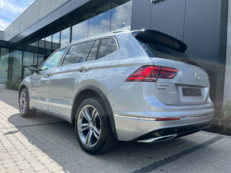 Volkswagen Tiguan Allspace Tiguan Allspace 1.5 TSI DSG R-Line 7-zitpl/Panodak Leconte Motors