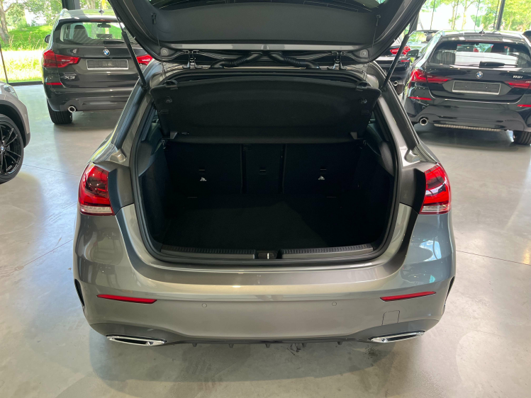 Mercedes-Benz A 180 A 180 7G-DCT AMG-PACK Panodak/Sfeerverlichting/... Leconte Motors