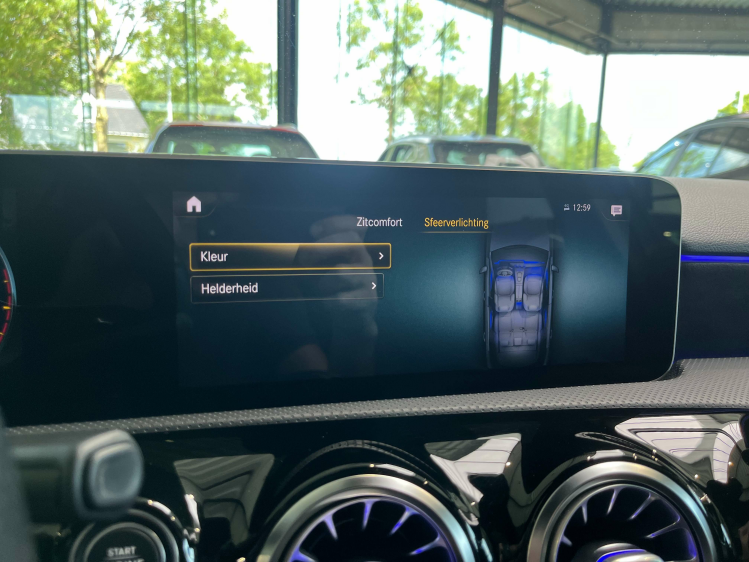 Mercedes-Benz A 180 A 180 7G-DCT AMG-PACK Panodak/Sfeerverlichting/... Leconte Motors