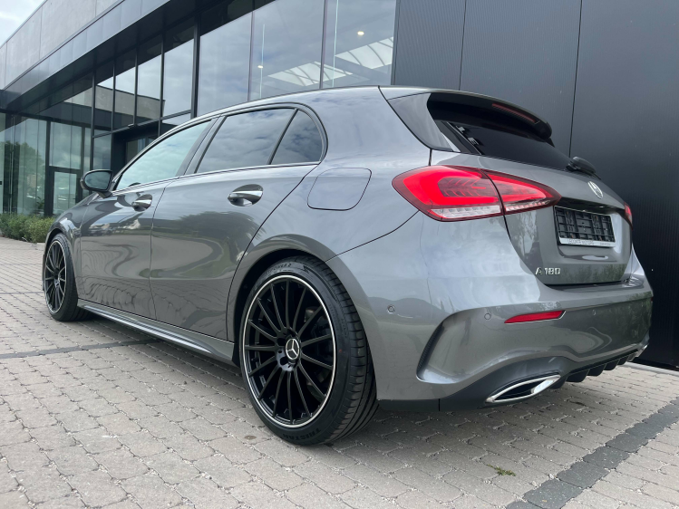 Mercedes-Benz A 180 A 180 7G-DCT AMG-PACK Panodak/Sfeerverlichting/... Leconte Motors