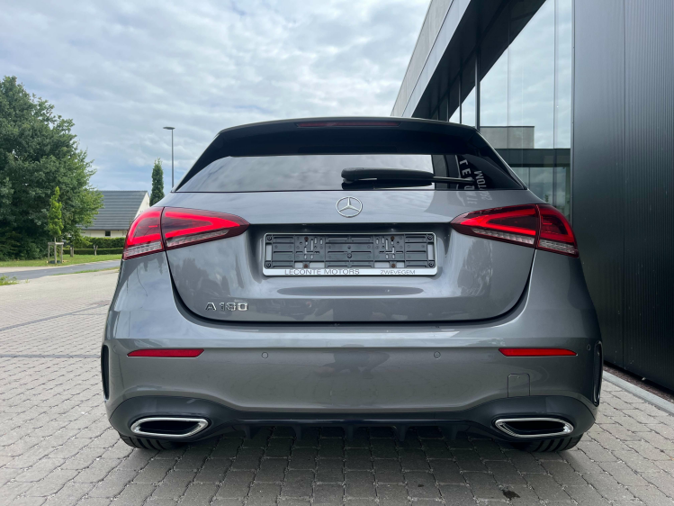 Mercedes-Benz A 180 A 180 7G-DCT AMG-PACK Panodak/Sfeerverlichting/... Leconte Motors