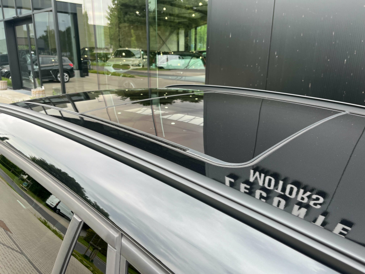 BMW X1 X1 xDrive25e Panodak/Carplay/Leder/Sfeerverlichtin Leconte Motors