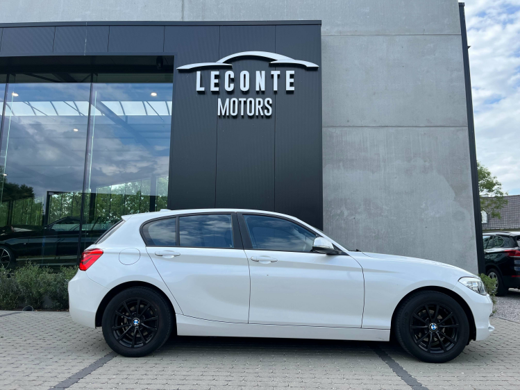 BMW 116 116i Hatchback Navigatie/Leder/Cruise/PDC/BLTH...! Leconte Motors
