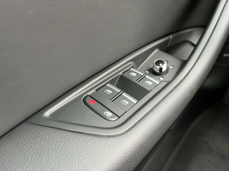 Audi A4 A4 Avant 35 TFSI S tronic Virtual/Leder/Carplay/.. Leconte Motors