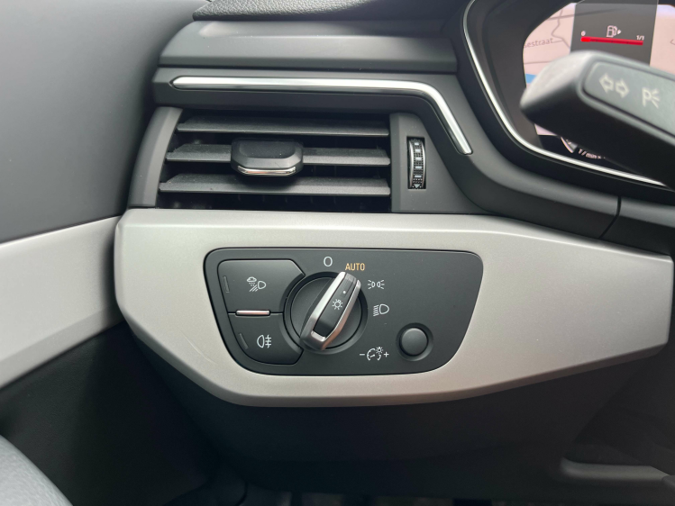 Audi A4 A4 Avant 35 TFSI S tronic Virtual/Leder/Carplay/.. Leconte Motors