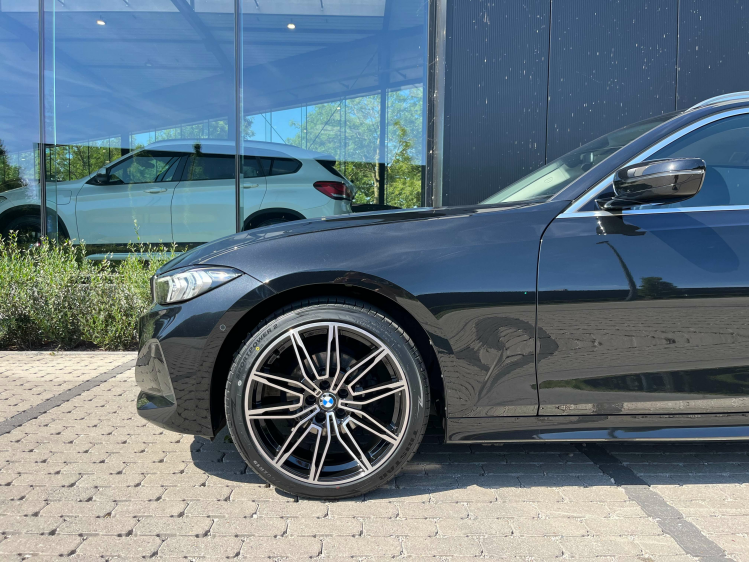 BMW 318 318iA Touring Facelift Widescreen/Sportzetels/CRPL Leconte Motors