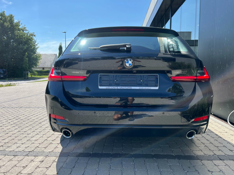 BMW 318 318iA Touring Facelift Widescreen/Sportzetels/CRPL Leconte Motors