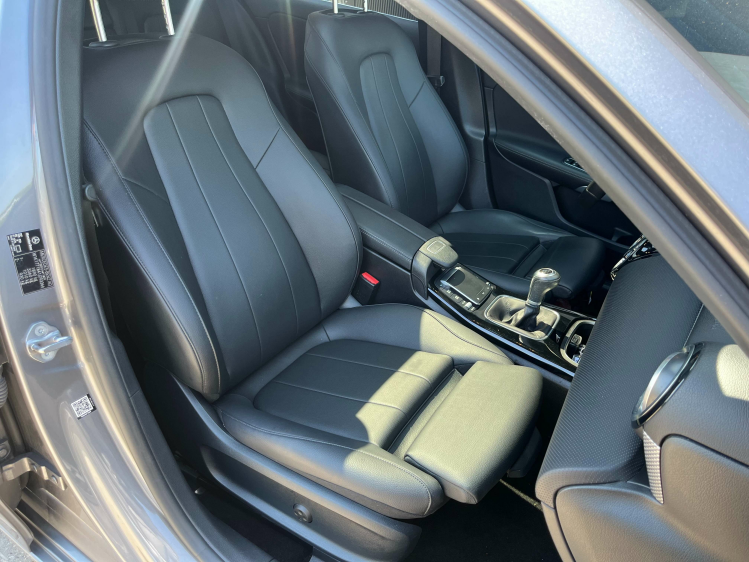 Mercedes-Benz A 180 A180i Berline LED/Panodak/Sportzetels/Memoryseats Leconte Motors