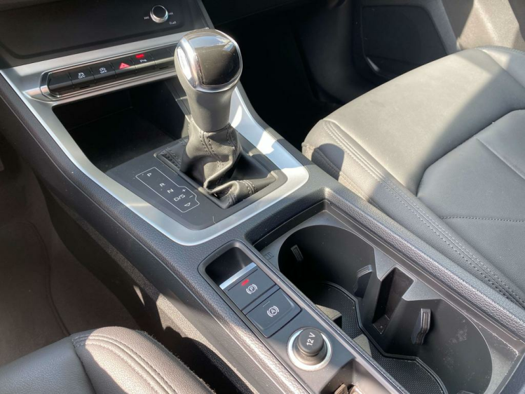 Audi Q3 35 TFSI  S tronic 48.000km Virtual/Leder/Gps/PDC! Leconte Motors