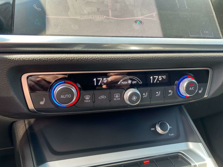 Audi Q3 35 TFSI  S tronic 48.000km Virtual/Leder/Gps/PDC! Leconte Motors