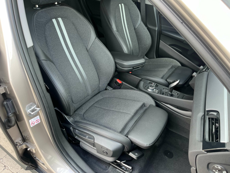 BMW X1 X1 sDrive18iA Sportzetels/Camera/HUD/Zetelverwarm Leconte Motors