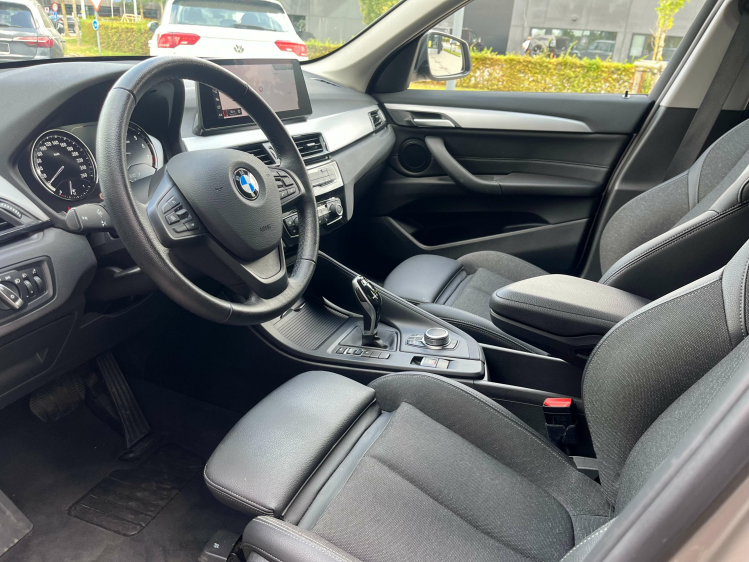 BMW X1 X1 sDrive18iA Sportzetels/Camera/HUD/Zetelverwarm Leconte Motors