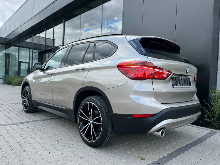 BMW X1 X1 sDrive18iA Sportzetels/Camera/HUD/Zetelverwarm Leconte Motors