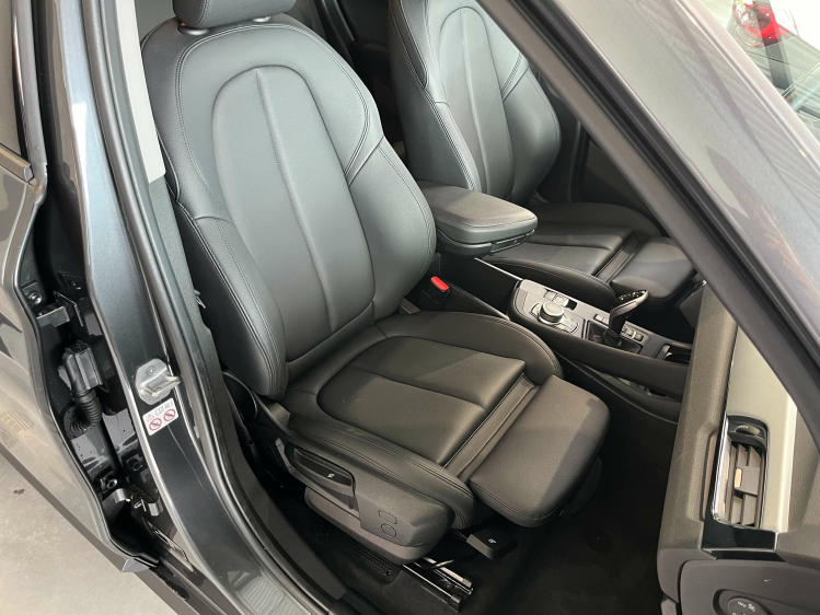 BMW X1 X1 sDrive18iA Sportzetels/Camera/Carplay/Leder/... Leconte Motors