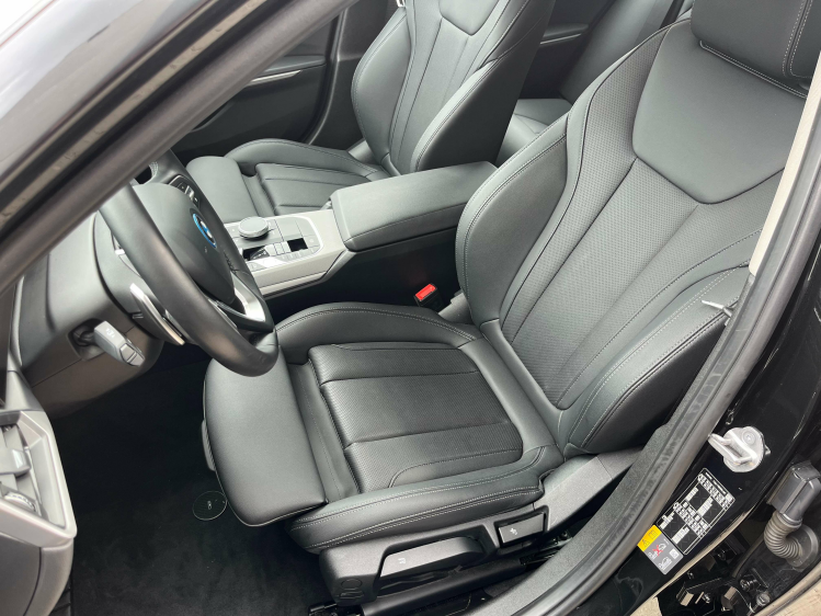 BMW 320 320e Touring Hybrid Facelift Widescreen/Sporzetels Leconte Motors