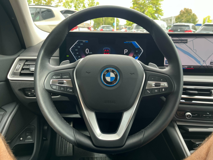 BMW 320 320e Touring Hybrid Facelift Widescreen/Sporzetels Leconte Motors