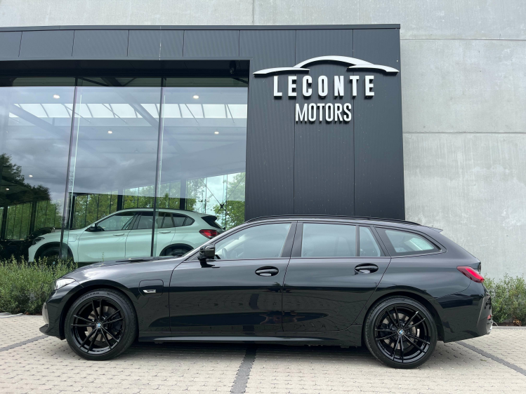 BMW 320 320e Touring Hybrid Facelift Widescreen/Sporzetels Leconte Motors
