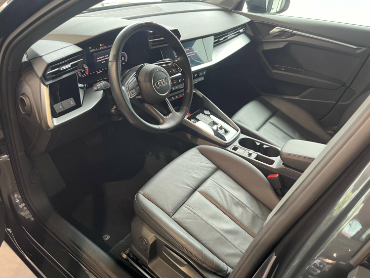 Audi A3 A3 30 TFSI SB S-Tronic Virtual/Leder/Carplay/...!! Leconte Motors