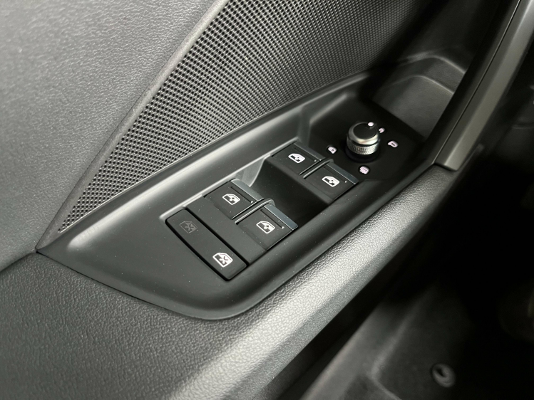 Audi A3 A3 30 TFSI SB S-Tronic Virtual/Leder/Carplay/...!! Leconte Motors