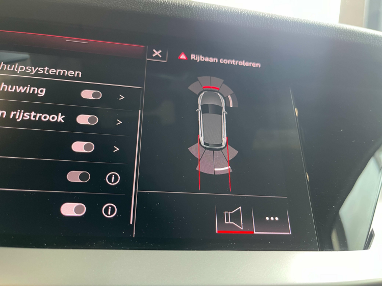 Audi A3 A3 30 TFSI SB S-Tronic Virtual/Leder/Carplay/...!! Leconte Motors