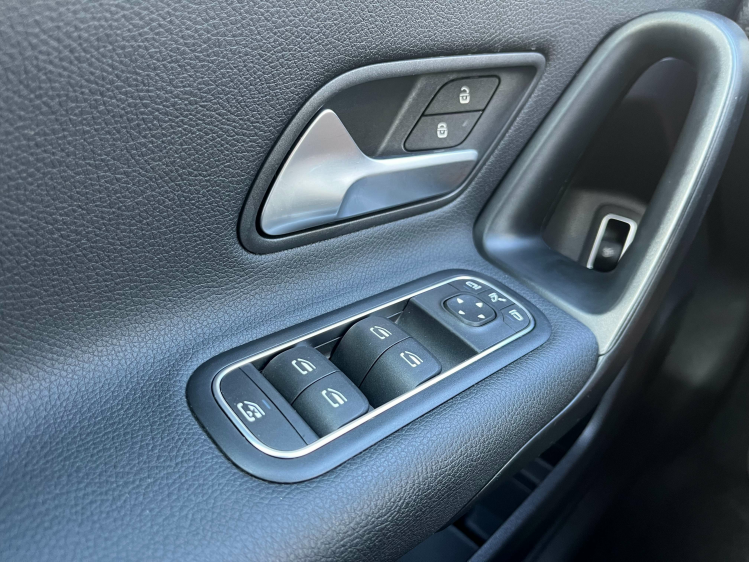 Mercedes-Benz A 180 A 180iA DCT Berline LED/Widescreen/Zetelverwarming Leconte Motors