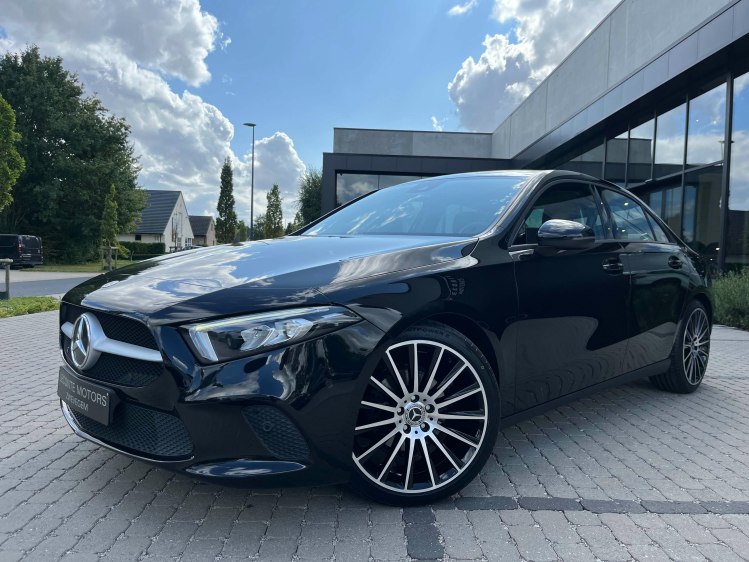 Mercedes-Benz A 180 A 180iA DCT Berline LED/Widescreen/Zetelverwarming Leconte Motors