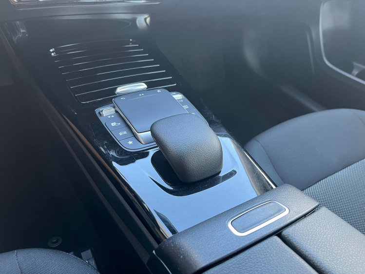 Mercedes-Benz A 180 A 180iA DCT Berline LED/Widescreen/Zetelverwarming Leconte Motors