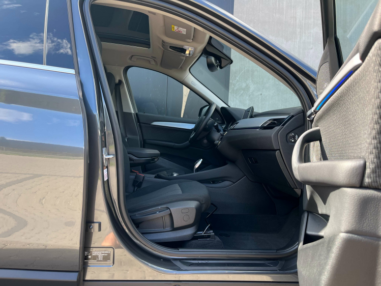 BMW X1 X1 sDrive18iA Panodak/Gps-Pro/Sfeerverlichting/... Leconte Motors