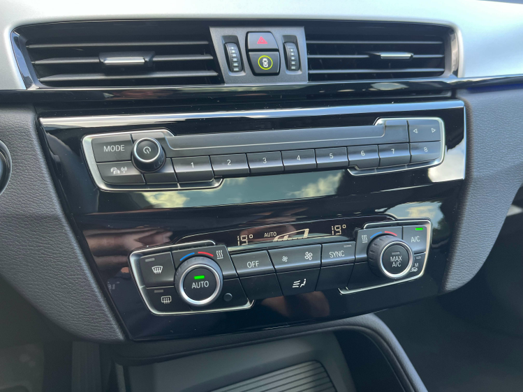 BMW X1 X1 sDrive18iA Panodak/Gps-Pro/Sfeerverlichting/... Leconte Motors