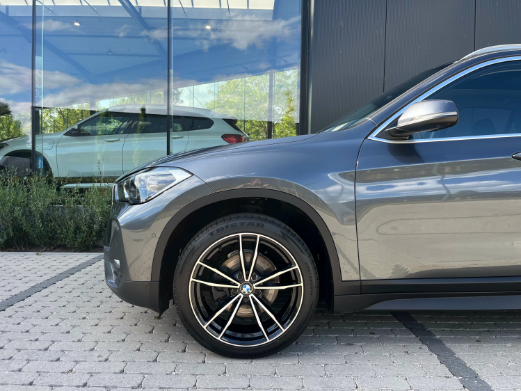 BMW X1 X1 sDrive18iA Panodak/Gps-Pro/Sfeerverlichting/... Leconte Motors