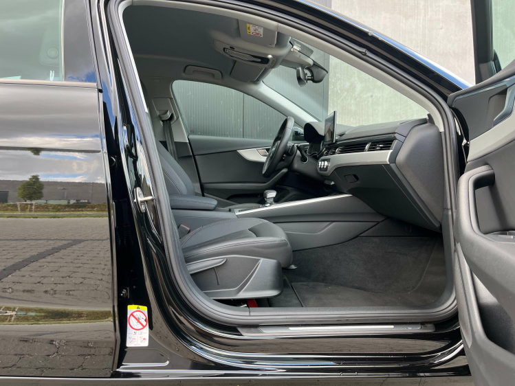 Audi A4 A4 Avant 30 TDI S-Tronic Virtual/LED/Leder/...!! Leconte Motors