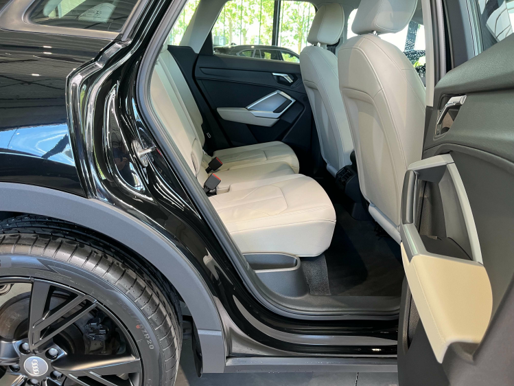 Audi Q3 Q3 35 TFSI Full-LED/Panodak/Virtual/Camera/Leder.. Leconte Motors