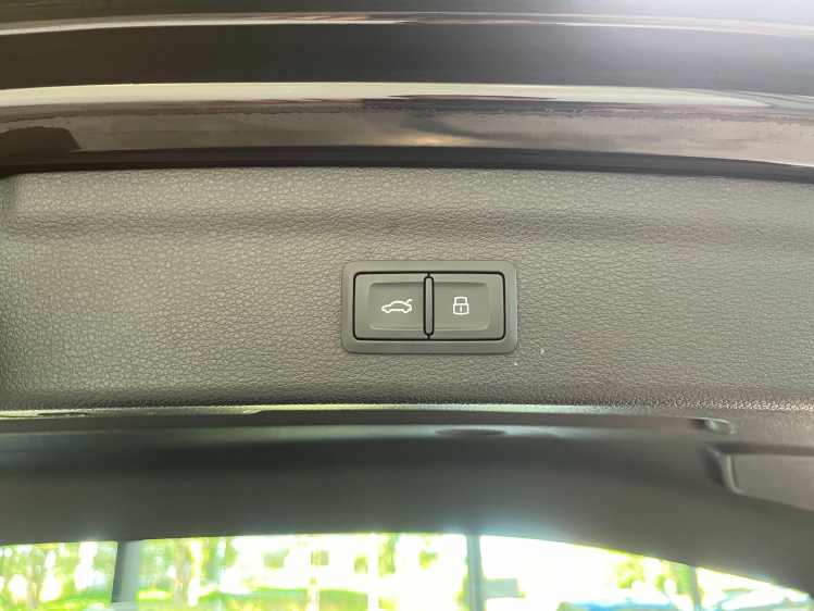 Audi Q3 Q3 35 TFSI Full-LED/Panodak/Virtual/Camera/Leder.. Leconte Motors