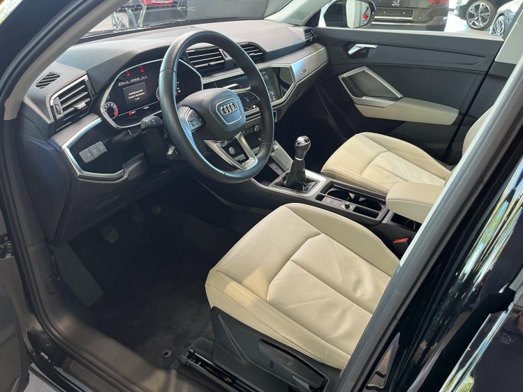 Audi Q3 Q3 35 TFSI Full-LED/Panodak/Virtual/Camera/Leder.. Leconte Motors