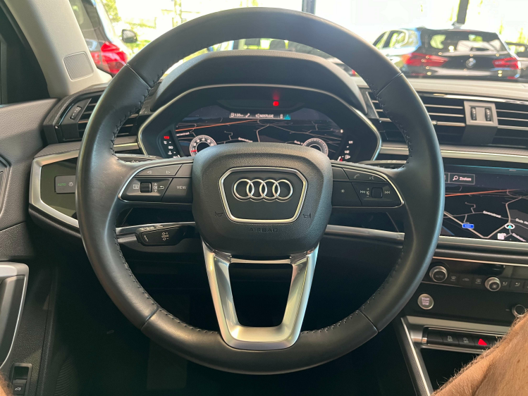 Audi Q3 Q3 35 TFSI Full-LED/Panodak/Virtual/Camera/Leder.. Leconte Motors